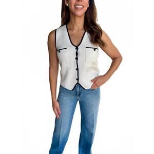 NEW SUNCOO sleeveless sweater vest in white/black